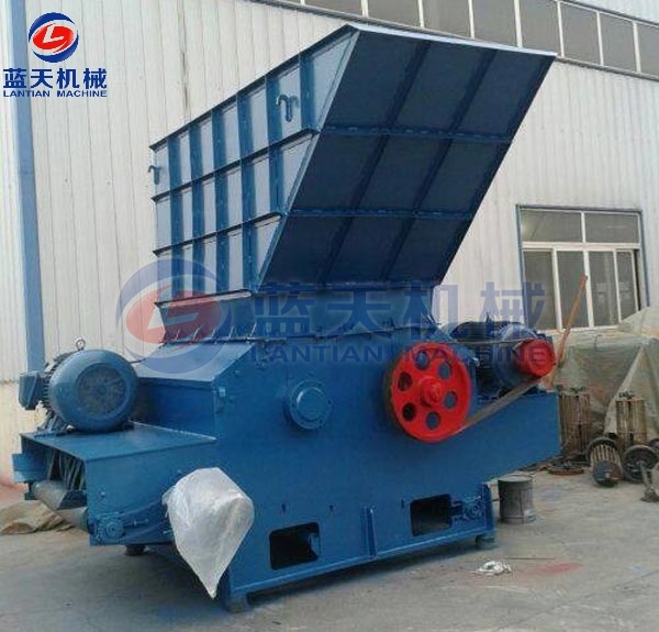 Working principle of tree stump shredder